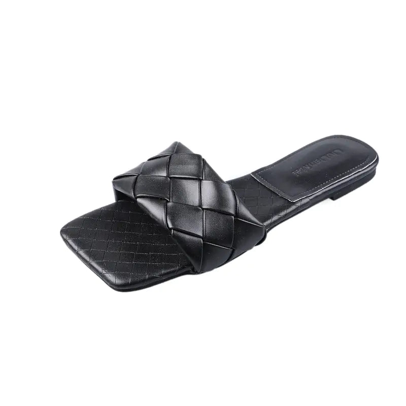 Korean style flat heel fashion beach shoes