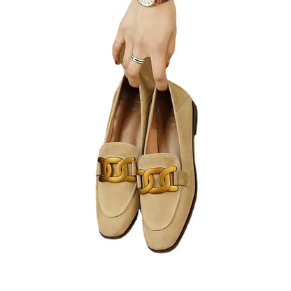 Zapatos planos de moda con hebilla metálica