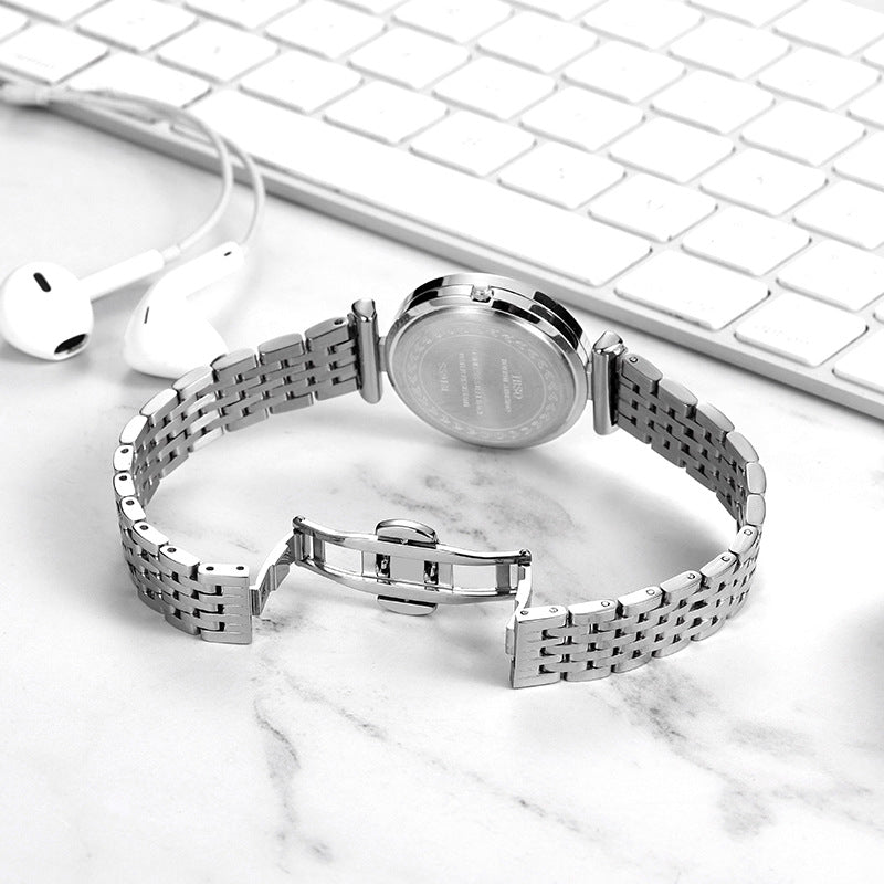 Reloj Elegante con Múltiples Correas