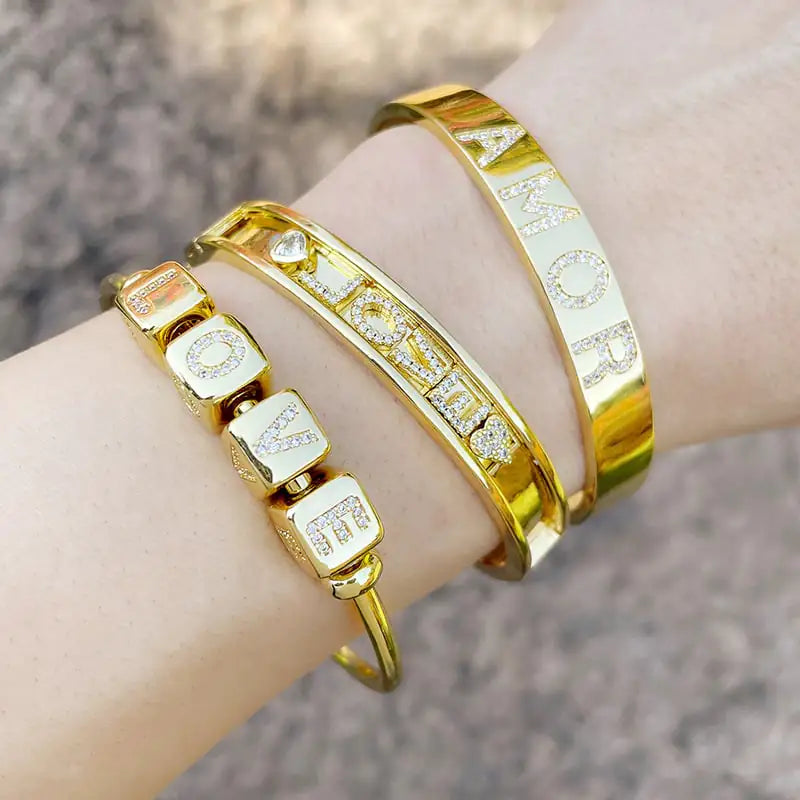 Pulsera de Letras de Dados para Mujer