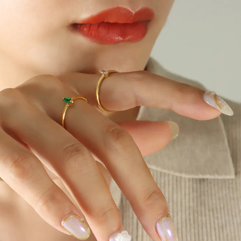 New Women's Fashion Simple Ring