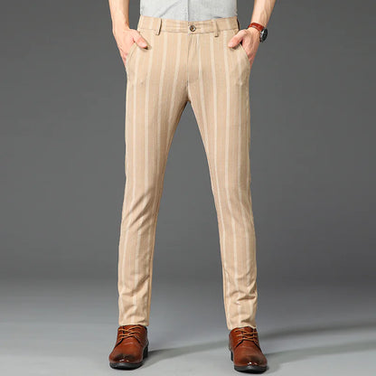 Pantalones con Rayas Verticales